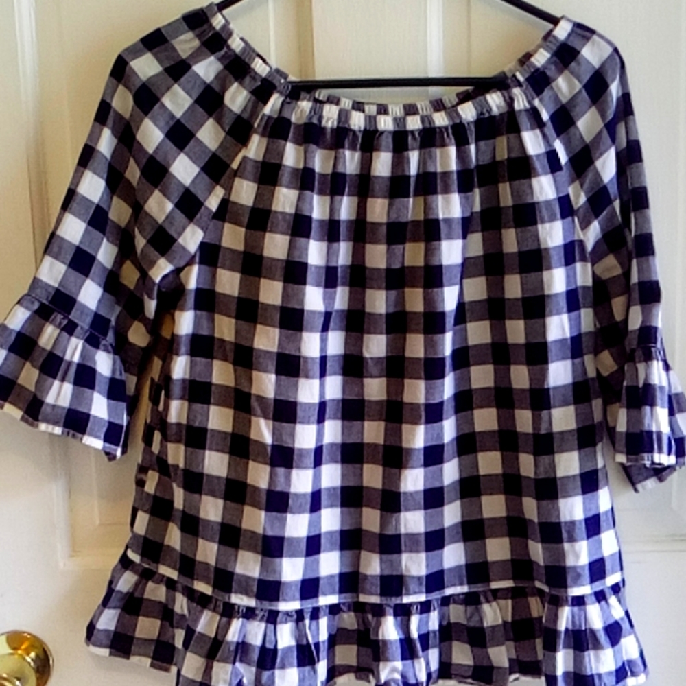 Black and white gingham top
